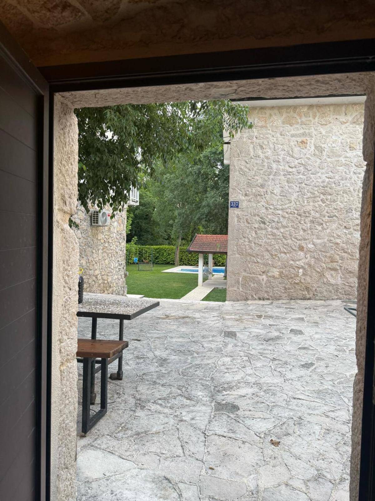Villa Stara Kuca Estate à Ljubuški Extérieur photo
